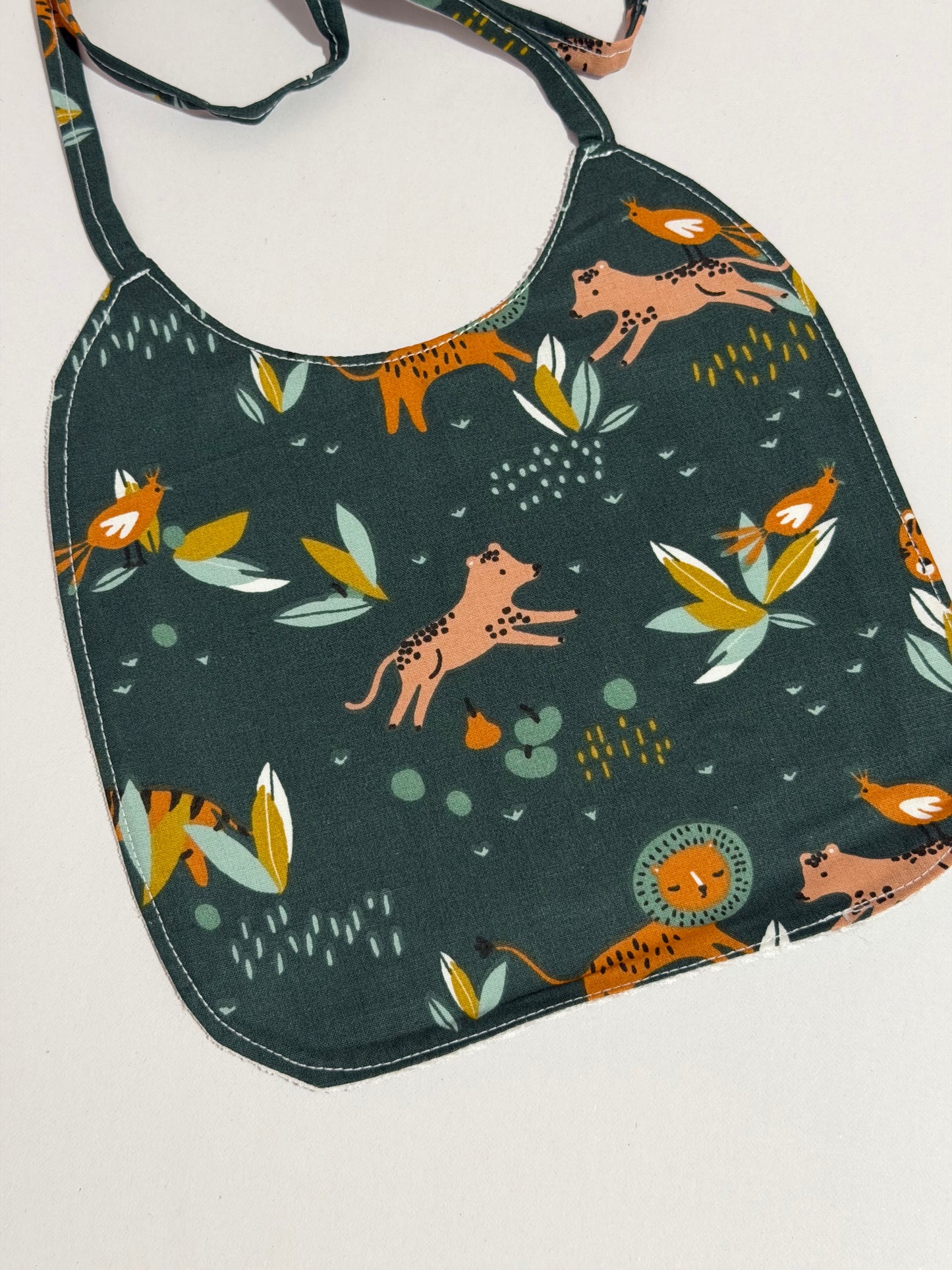 Treetop Tails - Σαλιάρα