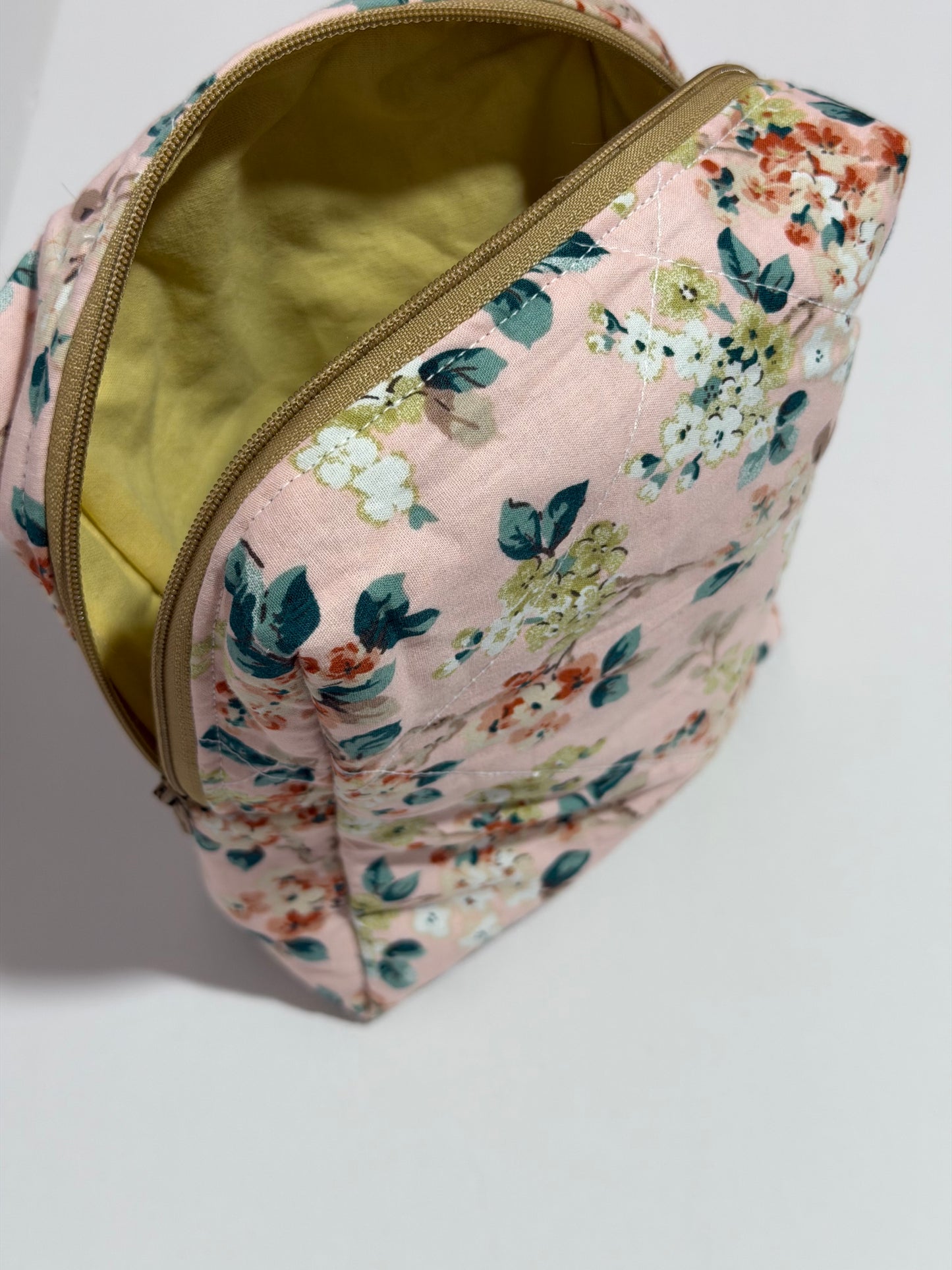 Pink Garden - Tσαντάκι για πάνες